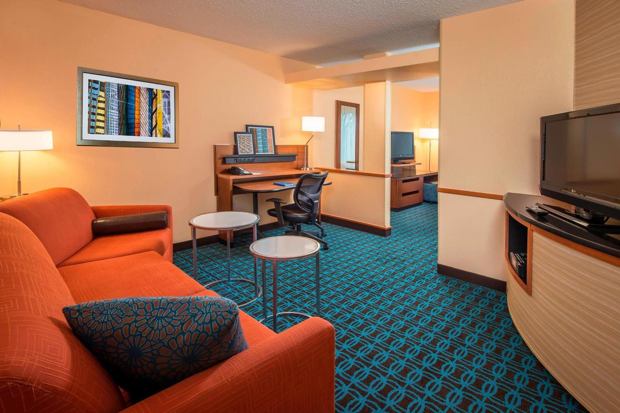Fairfield Inn & Suites By Marriott Frederick Luaran gambar