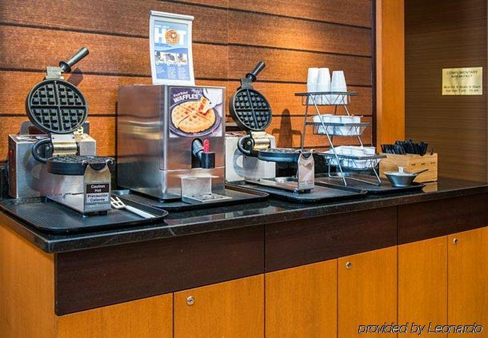 Fairfield Inn & Suites By Marriott Frederick Luaran gambar
