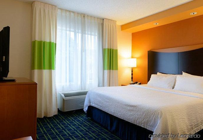 Fairfield Inn & Suites By Marriott Frederick Luaran gambar