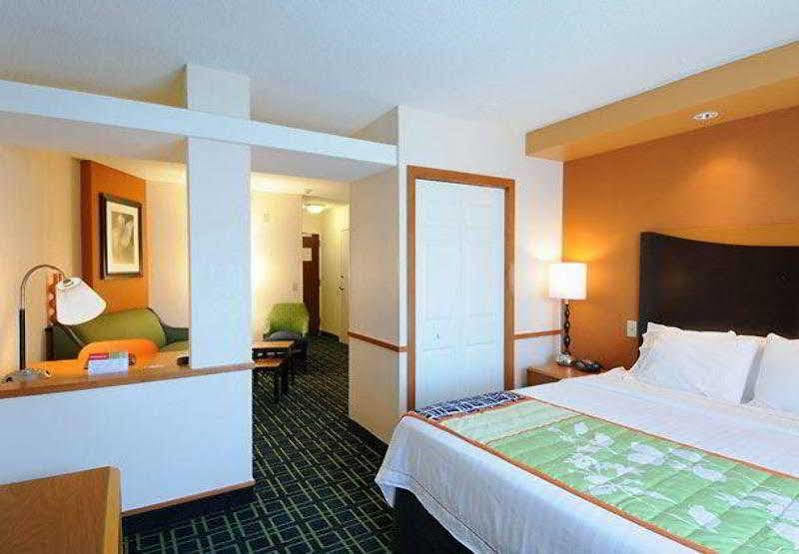 Fairfield Inn & Suites By Marriott Frederick Luaran gambar